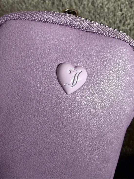 Juicy Couture Lavender Mini Pouch/Bag Charm/Keys/Airpods Holder - Picture 4 of 6